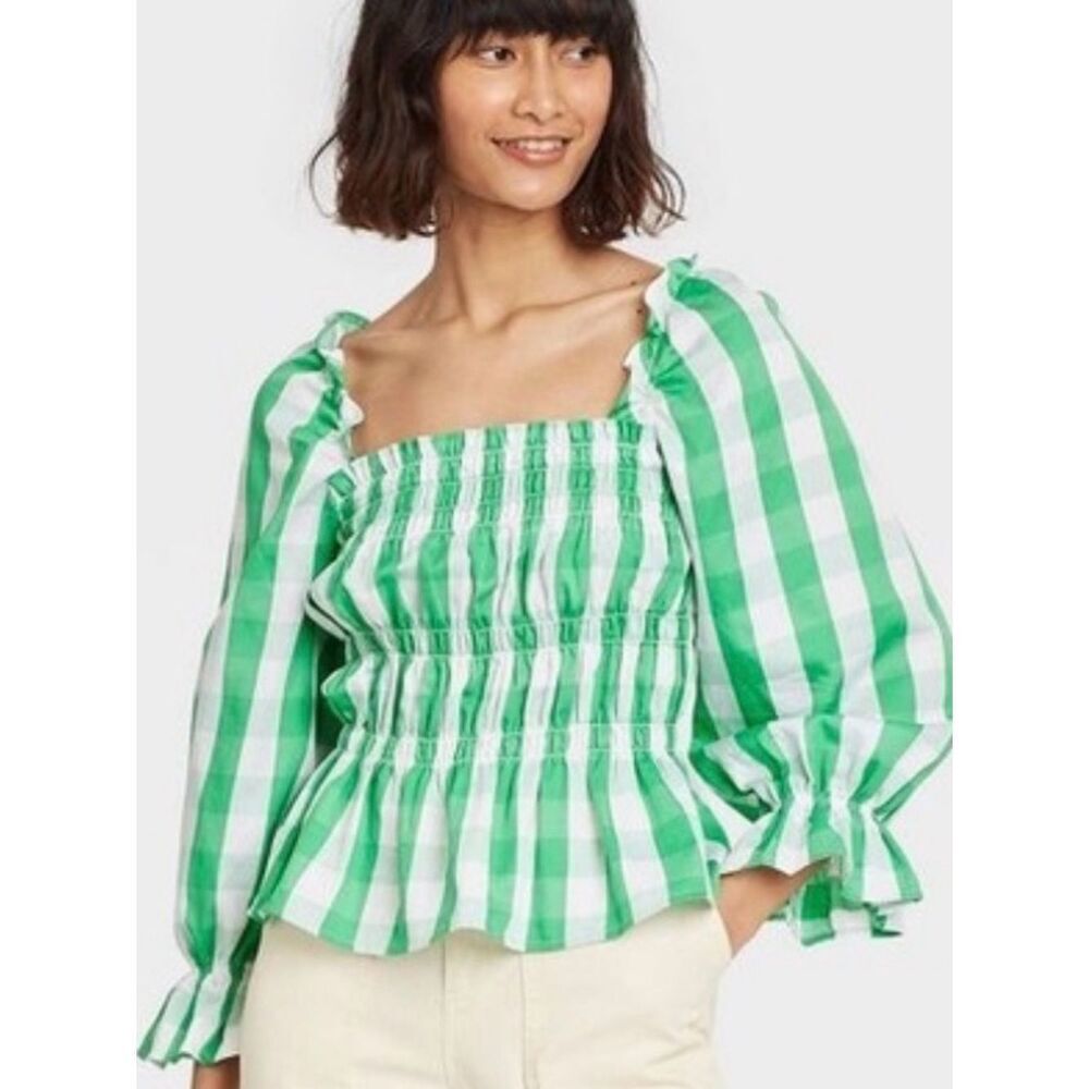 Who What Wear green and white gingham garden smocked blouse large